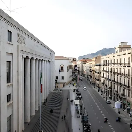 Palazzo Monteleone Palermo