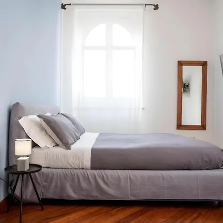 Daire Palazzo Monteleone *