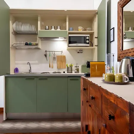 Daire Palazzo Monteleone *